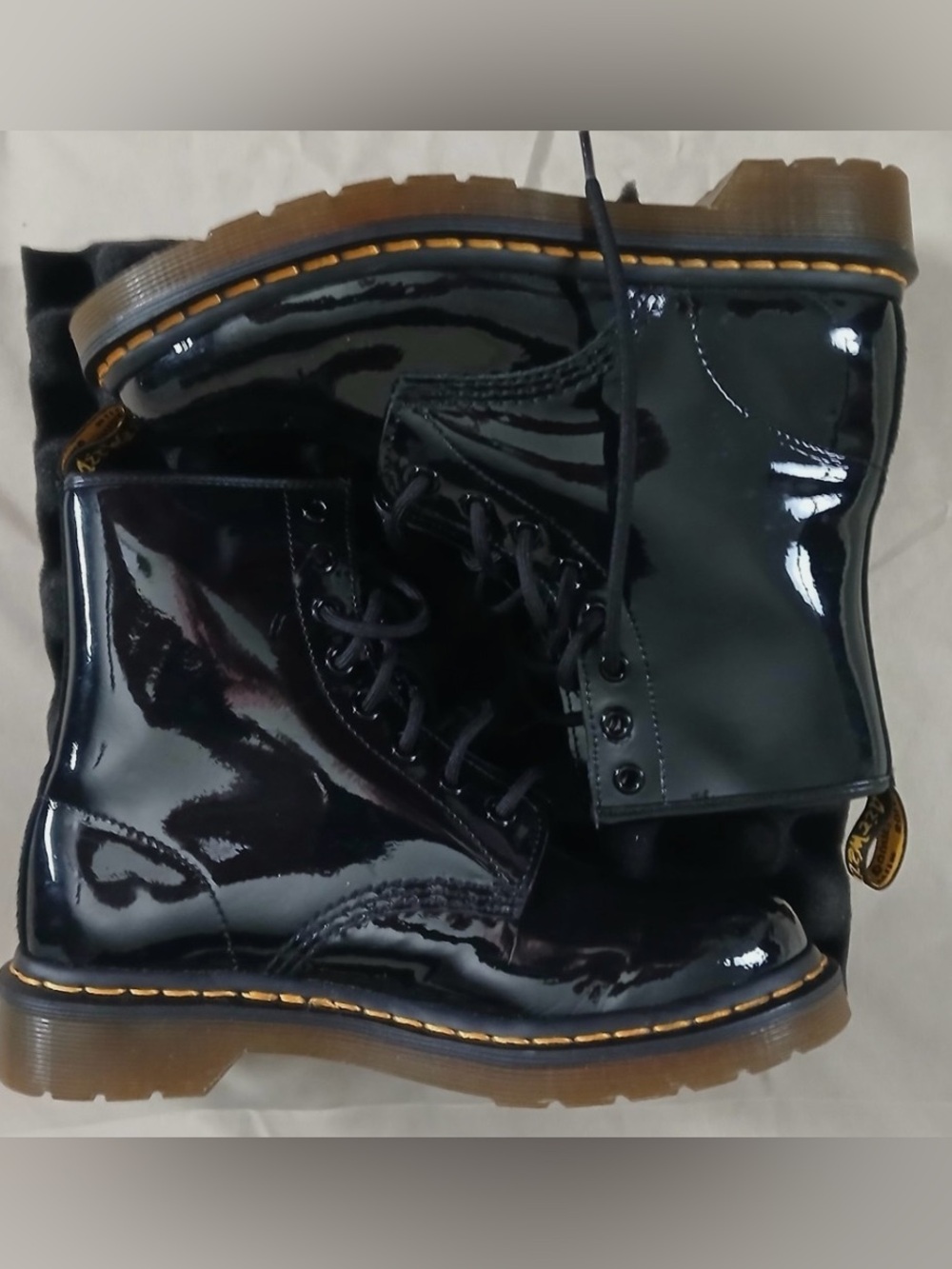 Dr Martens 1460W Boots Womens Size 8 Black Patent Leather Grunge Combat